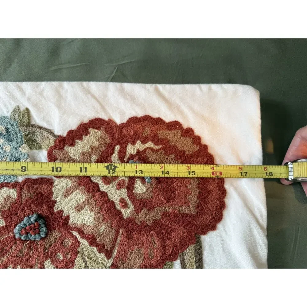 VTG 2 Pottery Barn Pillow Shams Embroidered Floral Cotton 18X18 throw cases